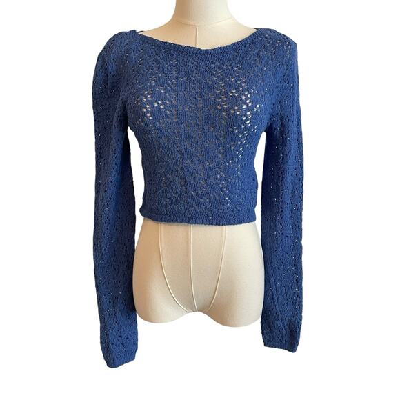 Pull & Bear Crochet Open Knit Cropped Sweater Size Medium Blue Casual Layering - Picture 1 of 6